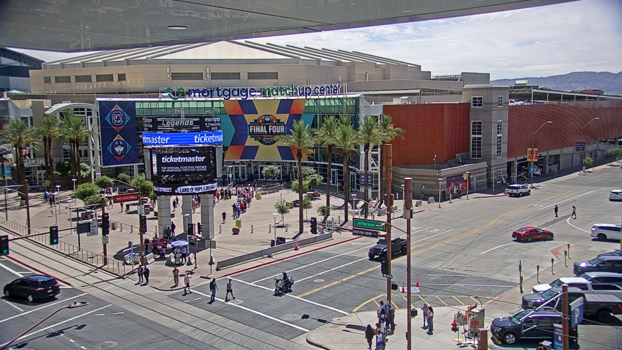 Thumbnail for current weather camera view from Palomar Hotel in Phoenix, Arizona