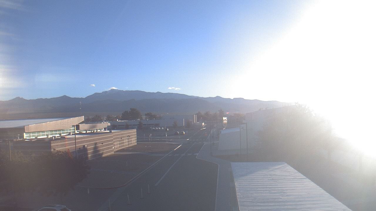 Thumbnail for current weather camera view from Pahrump Valley HS in Pahrump, Nevada