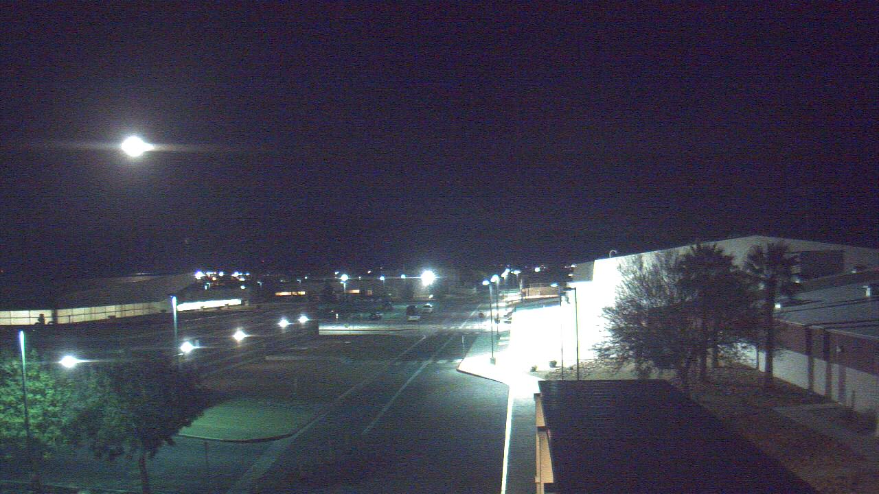 Thumbnail for current weather camera view from Pahrump Valley HS in Pahrump, Nevada