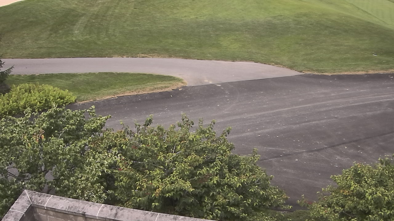 Thumbnail for current weather camera view from St Clair Country Club in Upper St. Clair, Pennsylvania
