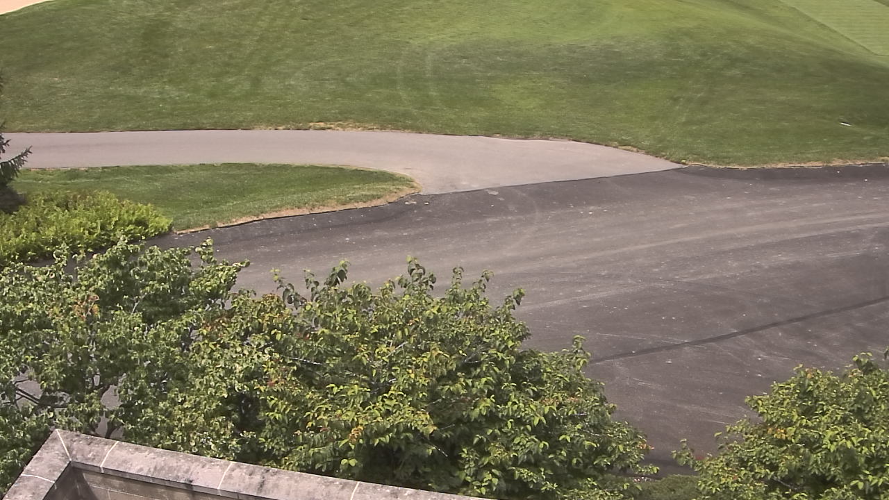 Thumbnail for current weather camera view from St Clair Country Club in Upper St. Clair, Pennsylvania