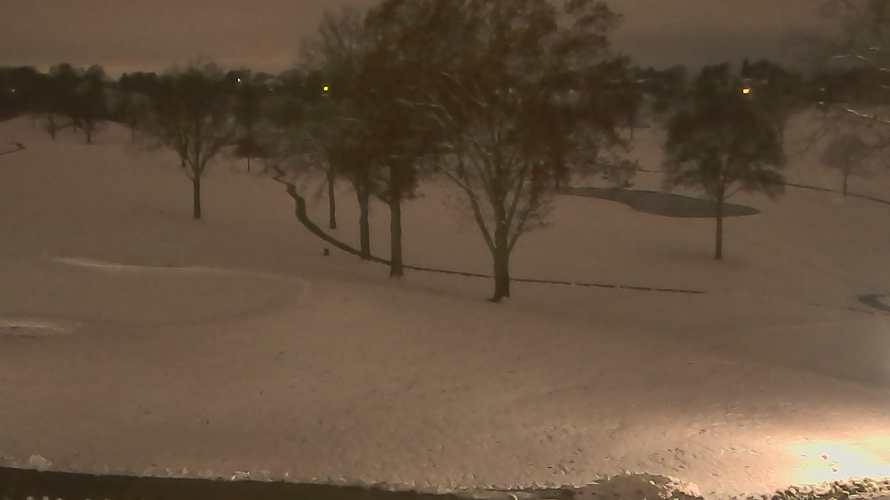 Thumbnail for current weather camera view from St Clair Country Club in Upper St. Clair, Pennsylvania