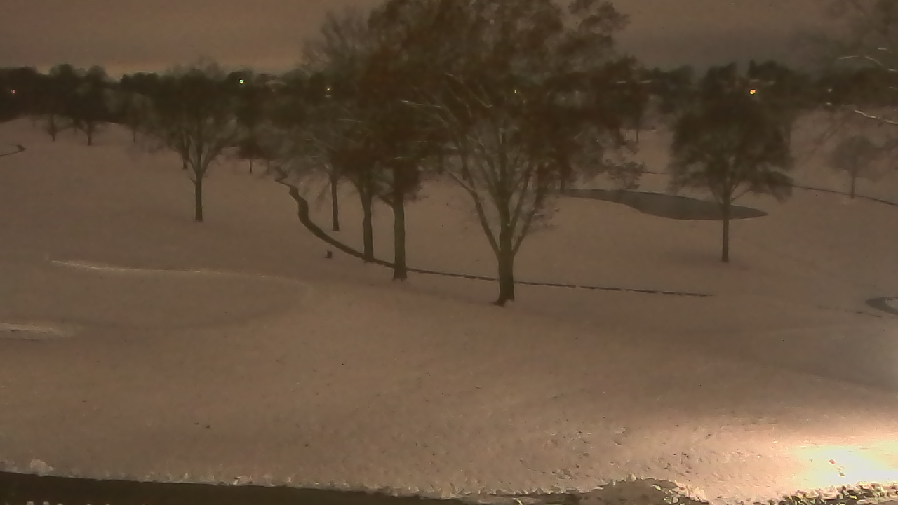 Thumbnail for current weather camera view from St Clair Country Club in Upper St. Clair, Pennsylvania