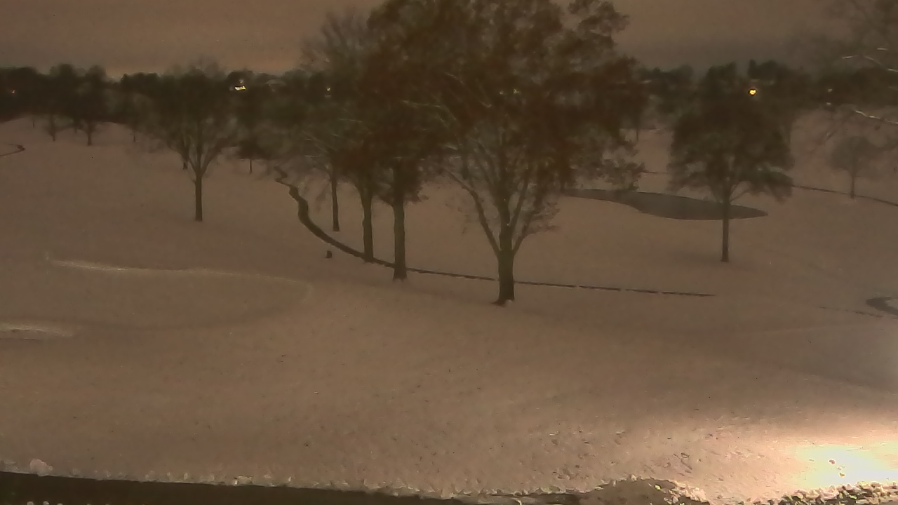 Thumbnail for current weather camera view from St Clair Country Club in Upper St. Clair, Pennsylvania