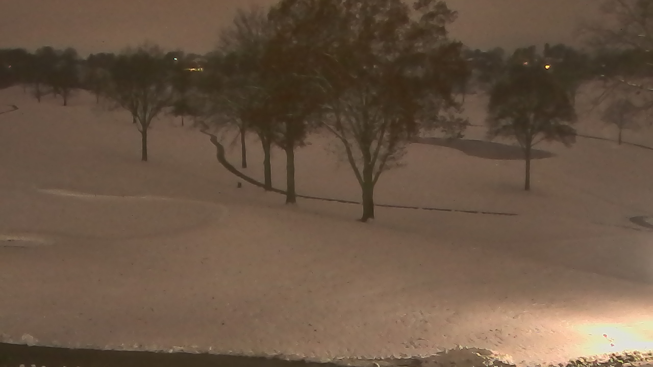 Thumbnail for current weather camera view from St Clair Country Club in Upper St. Clair, Pennsylvania