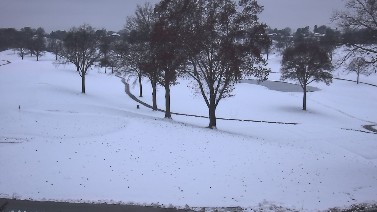Thumbnail for current weather camera view from St Clair Country Club in Upper St. Clair, Pennsylvania
