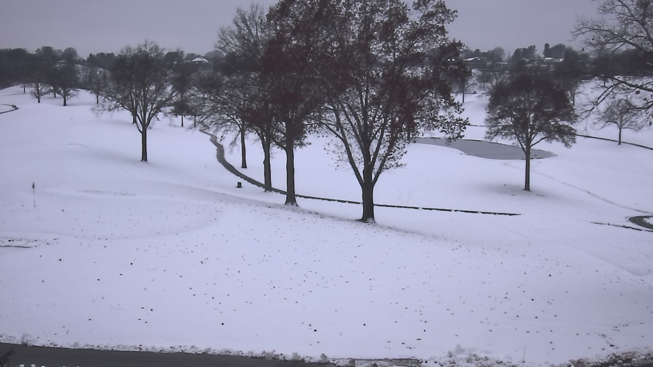 Thumbnail for current weather camera view from St Clair Country Club in Upper St. Clair, Pennsylvania