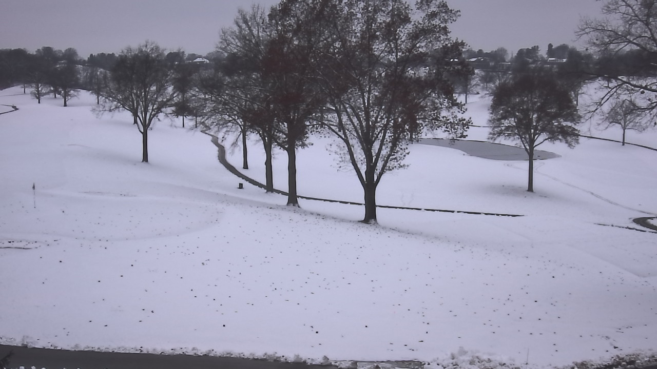 Thumbnail for current weather camera view from St Clair Country Club in Upper St. Clair, Pennsylvania