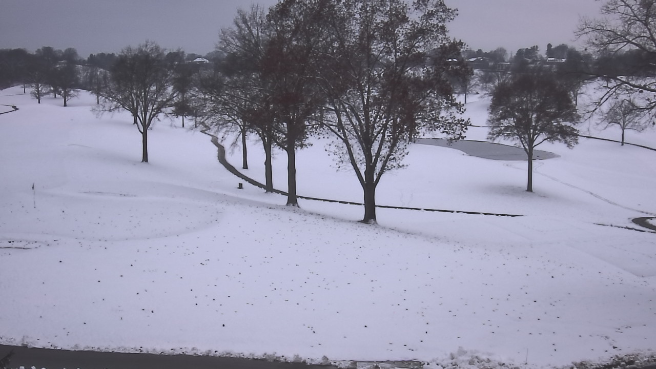Thumbnail for current weather camera view from St Clair Country Club in Upper St. Clair, Pennsylvania