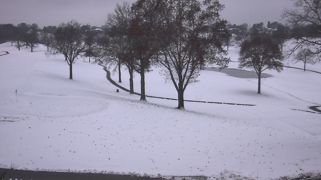 Thumbnail for current weather camera view from St Clair Country Club in Upper St. Clair, Pennsylvania