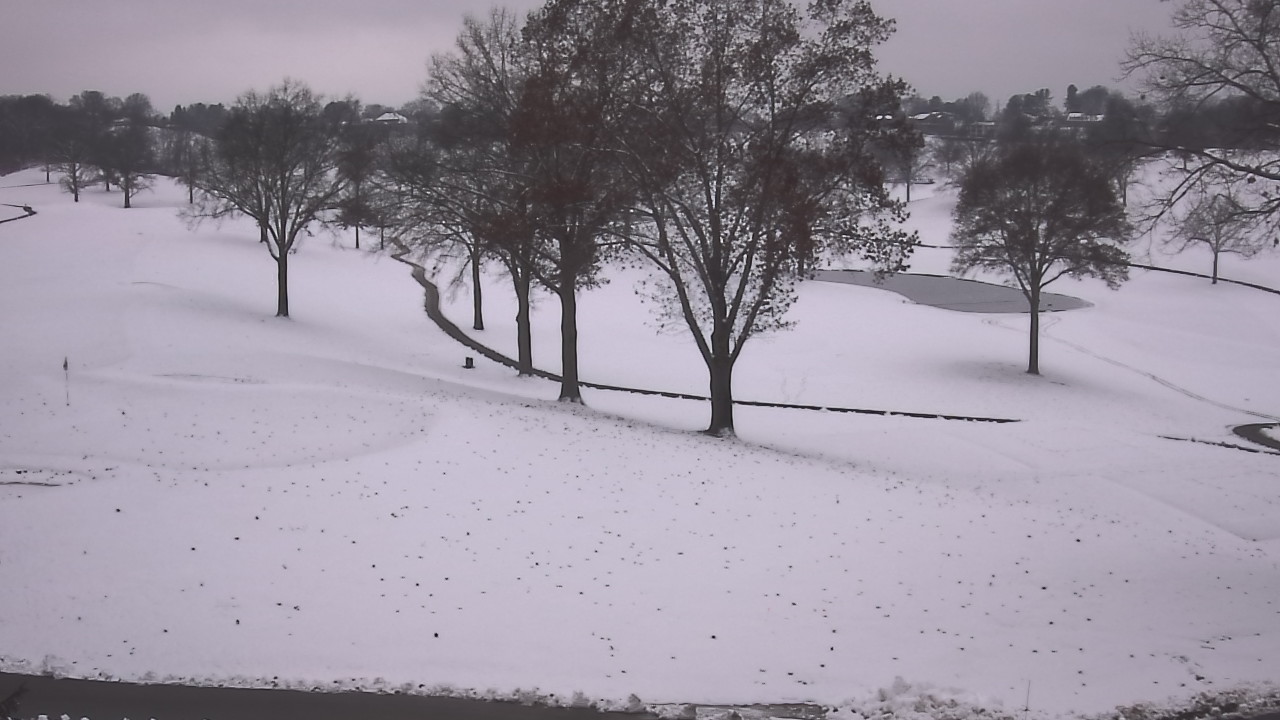 Thumbnail for current weather camera view from St Clair Country Club in Upper St. Clair, Pennsylvania