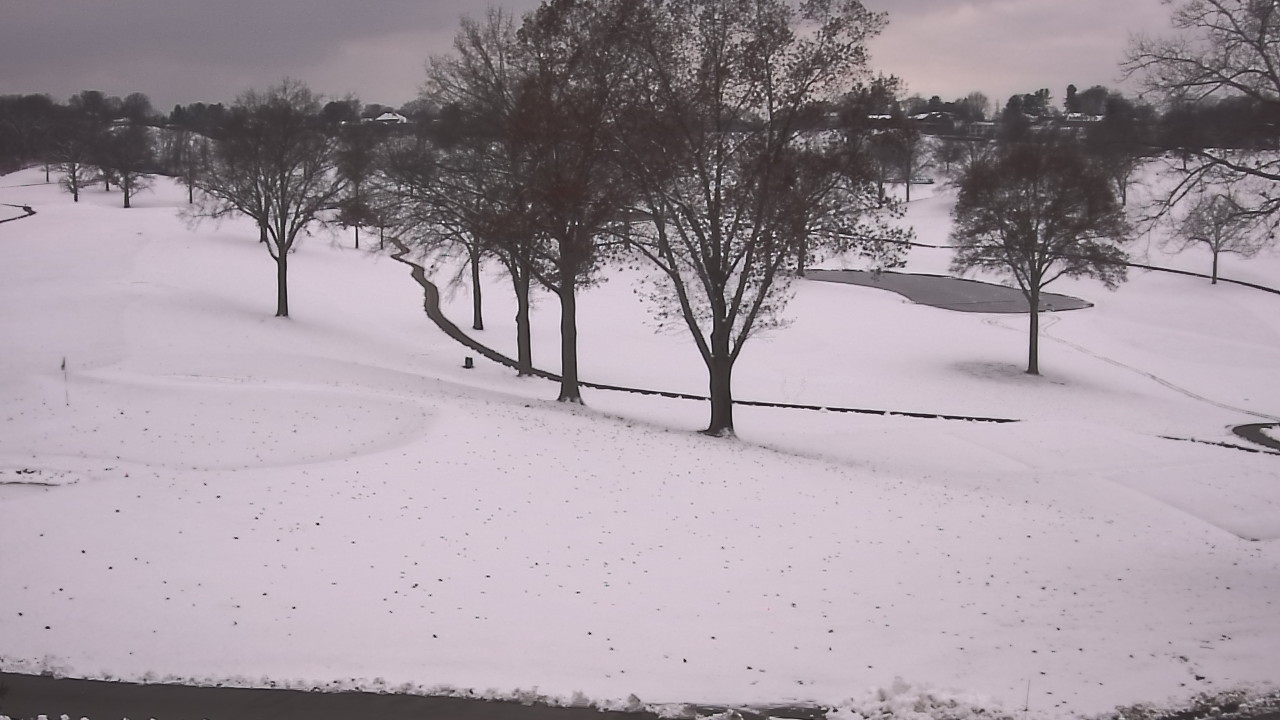 Thumbnail for current weather camera view from St Clair Country Club in Upper St. Clair, Pennsylvania