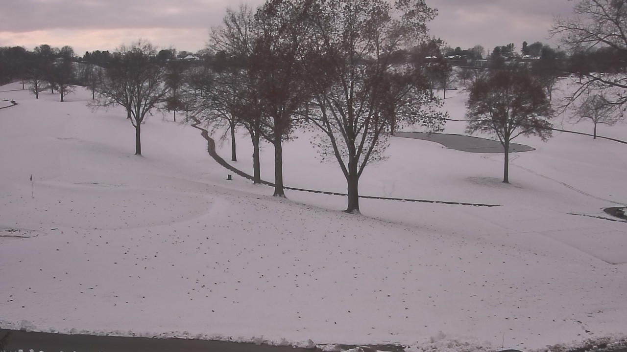 Thumbnail for current weather camera view from St Clair Country Club in Upper St. Clair, Pennsylvania