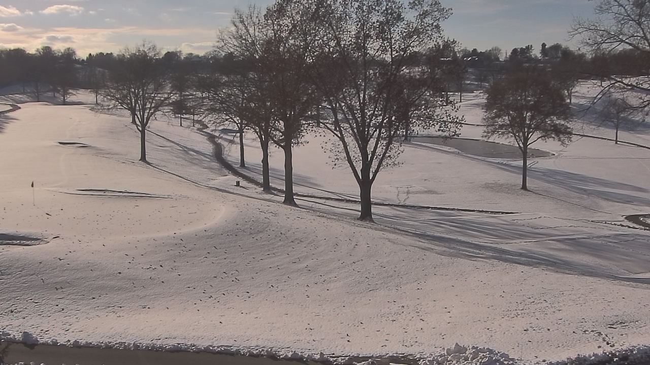 Thumbnail for current weather camera view from St Clair Country Club in Upper St. Clair, Pennsylvania