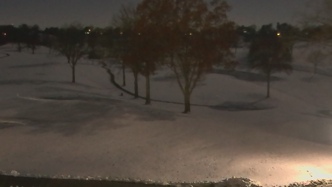 Thumbnail for current weather camera view from St Clair Country Club in Upper St. Clair, Pennsylvania