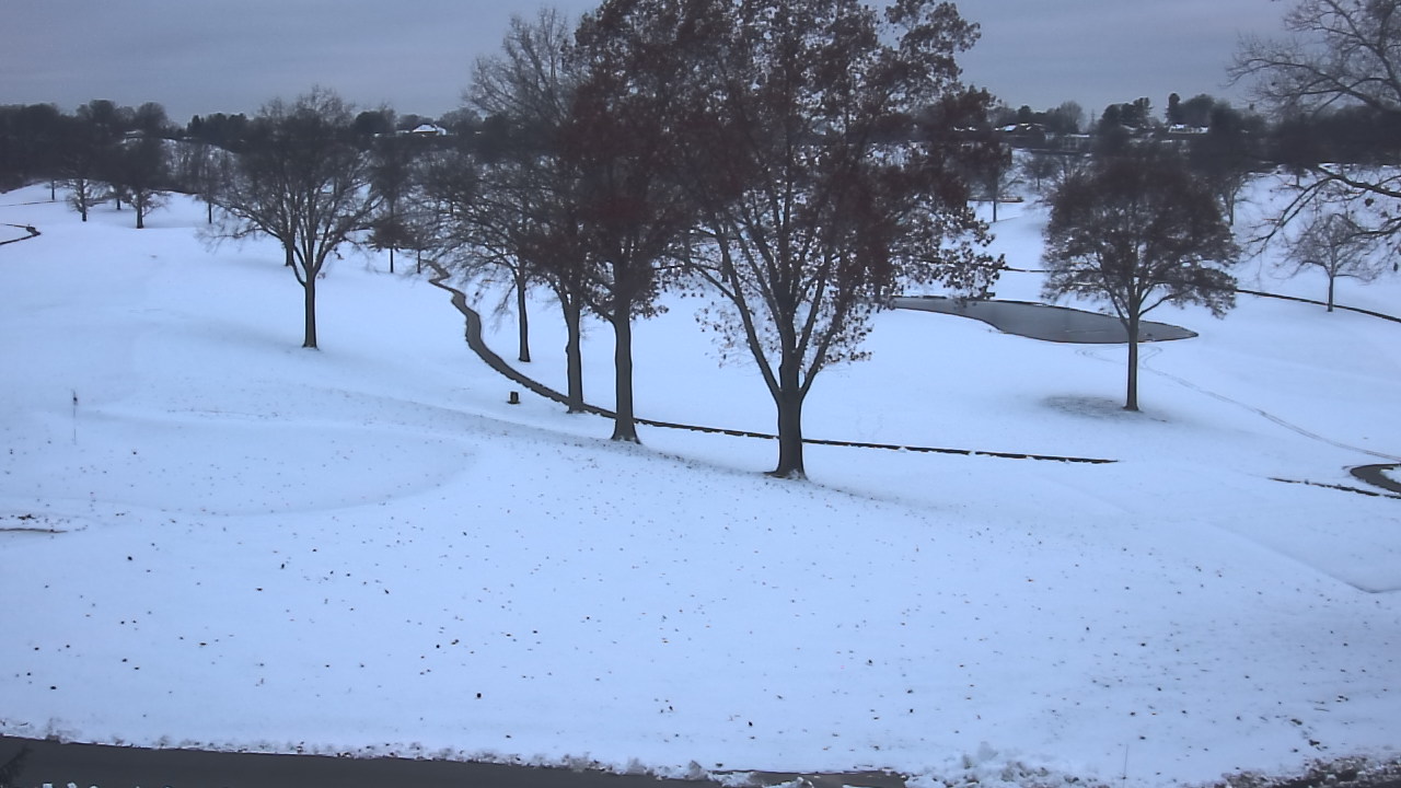 Thumbnail for current weather camera view from St Clair Country Club in Upper St. Clair, Pennsylvania