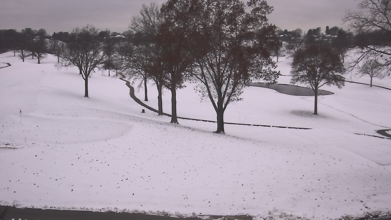 Thumbnail for current weather camera view from St Clair Country Club in Upper St. Clair, Pennsylvania