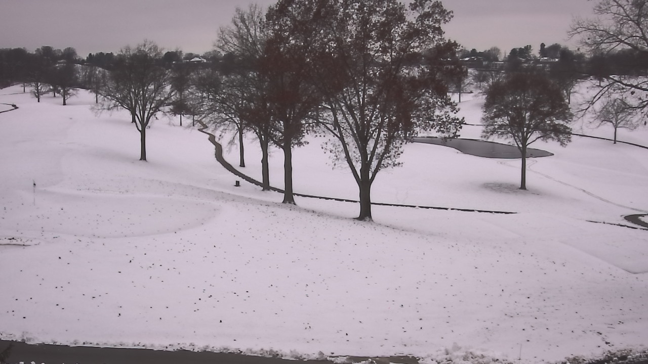 Thumbnail for current weather camera view from St Clair Country Club in Upper St. Clair, Pennsylvania