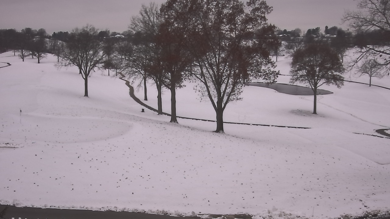 Thumbnail for current weather camera view from St Clair Country Club in Upper St. Clair, Pennsylvania