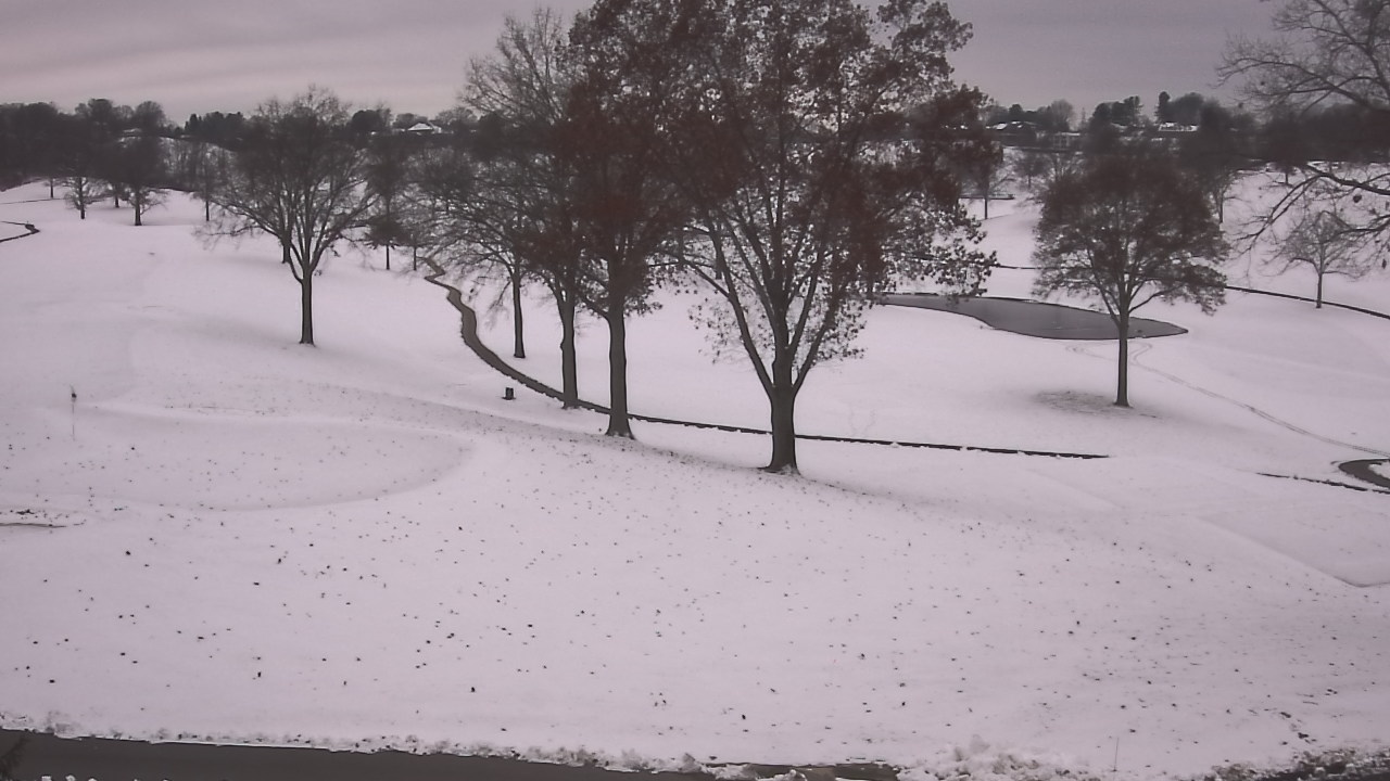 Thumbnail for current weather camera view from St Clair Country Club in Upper St. Clair, Pennsylvania