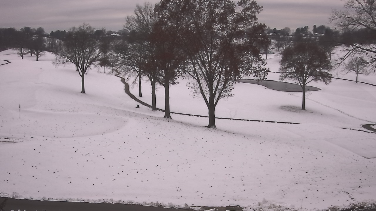 Thumbnail for current weather camera view from St Clair Country Club in Upper St. Clair, Pennsylvania