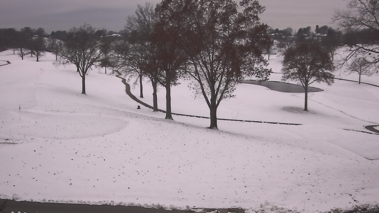 Thumbnail for current weather camera view from St Clair Country Club in Upper St. Clair, Pennsylvania