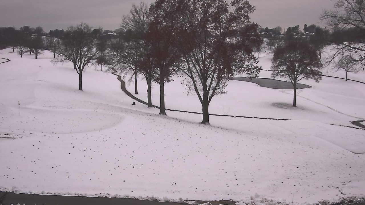 Thumbnail for current weather camera view from St Clair Country Club in Upper St. Clair, Pennsylvania