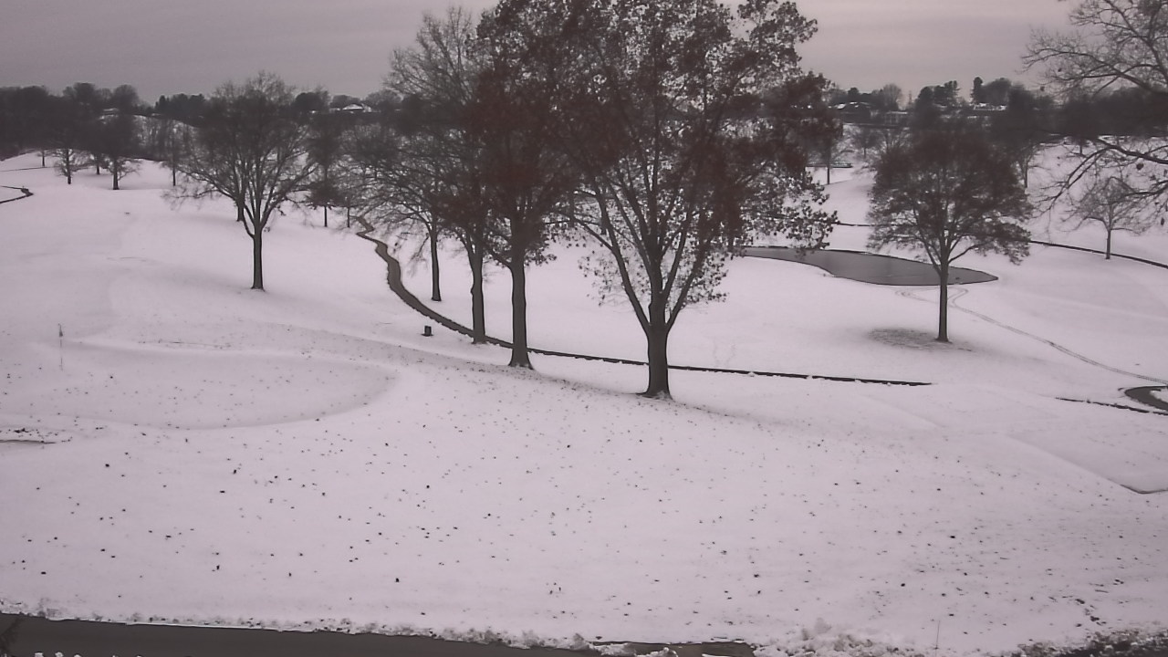 Thumbnail for current weather camera view from St Clair Country Club in Upper St. Clair, Pennsylvania