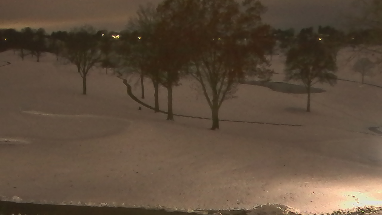 Thumbnail for current weather camera view from St Clair Country Club in Upper St. Clair, Pennsylvania