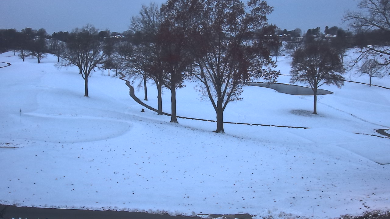 Thumbnail for current weather camera view from St Clair Country Club in Upper St. Clair, Pennsylvania
