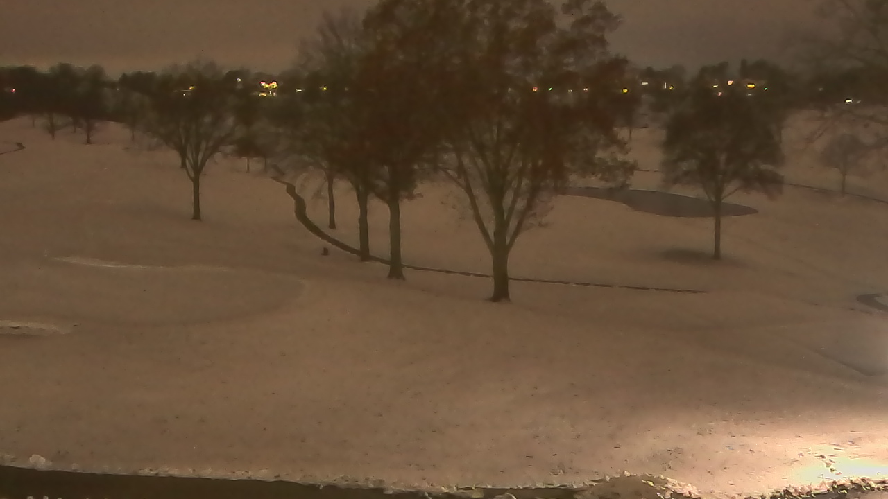 Thumbnail for current weather camera view from St Clair Country Club in Upper St. Clair, Pennsylvania