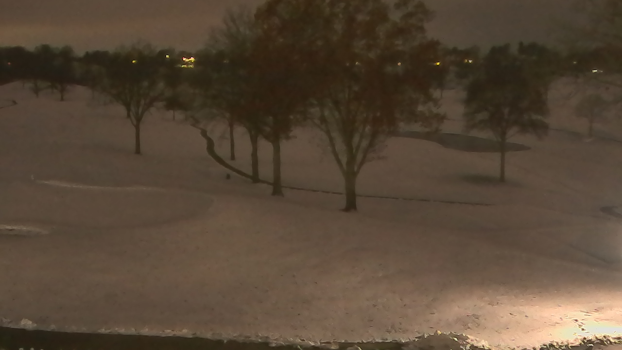 Thumbnail for current weather camera view from St Clair Country Club in Upper St. Clair, Pennsylvania