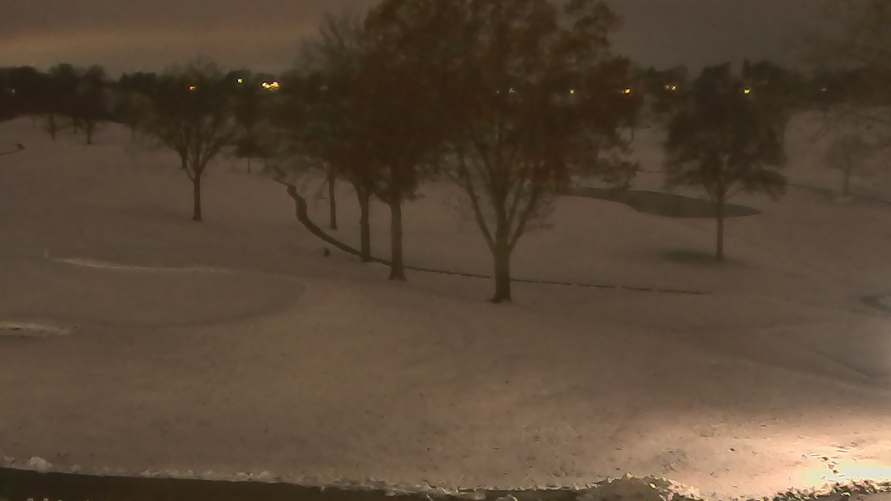 Thumbnail for current weather camera view from St Clair Country Club in Upper St. Clair, Pennsylvania