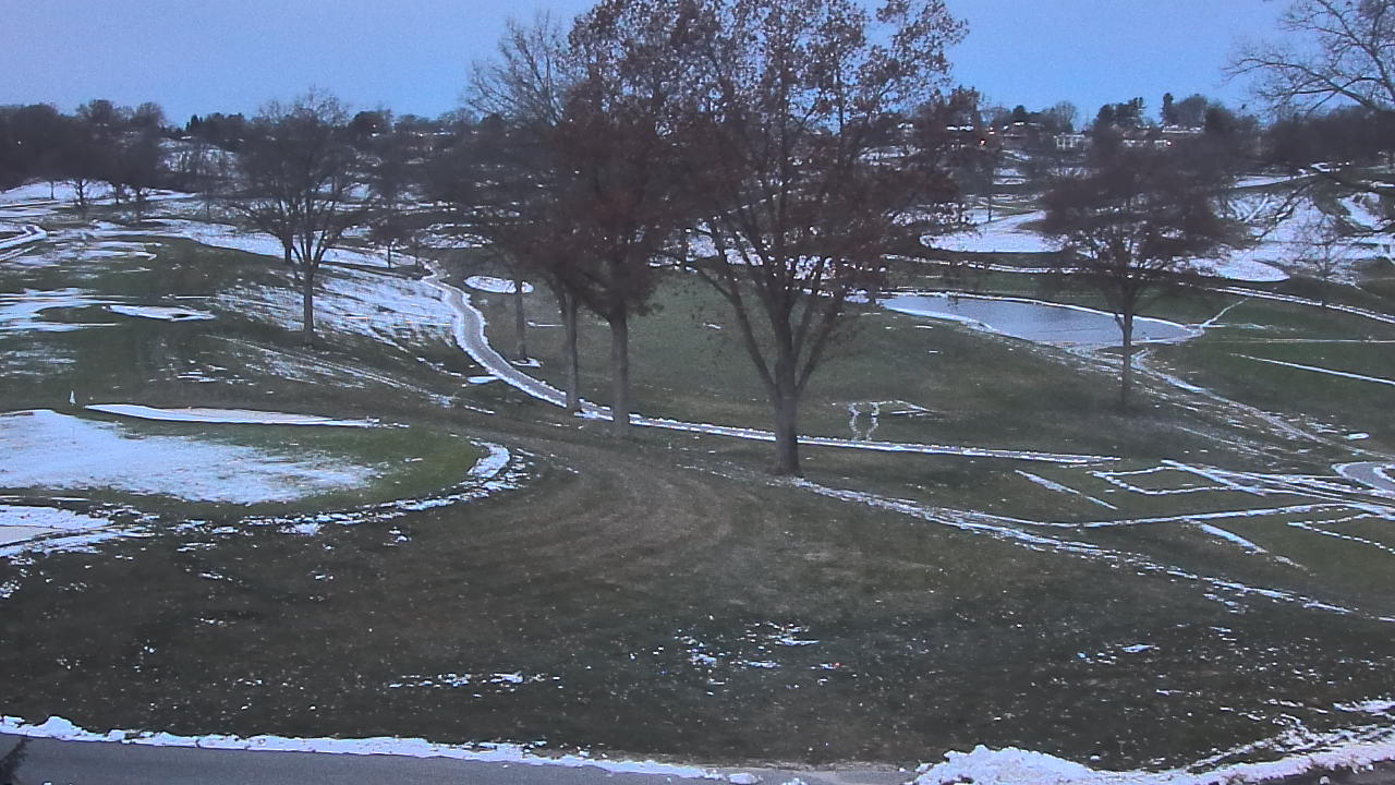 Thumbnail for current weather camera view from St Clair Country Club in Upper St. Clair, Pennsylvania