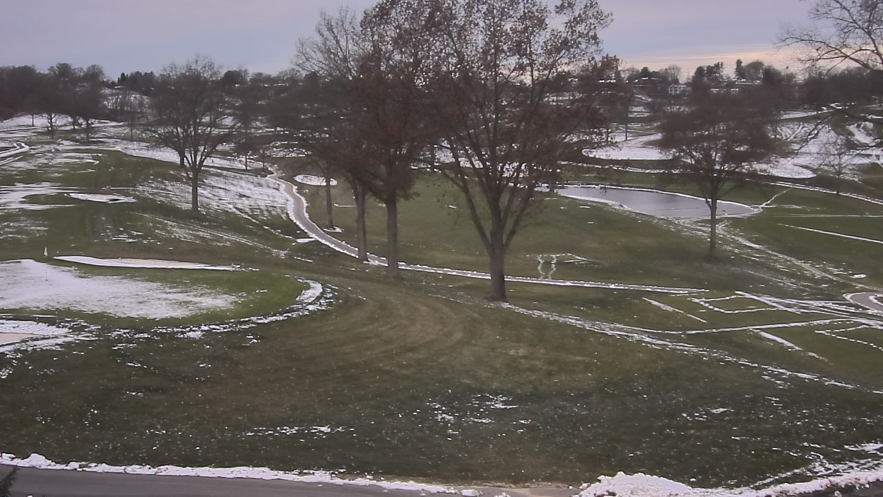Thumbnail for current weather camera view from St Clair Country Club in Upper St. Clair, Pennsylvania