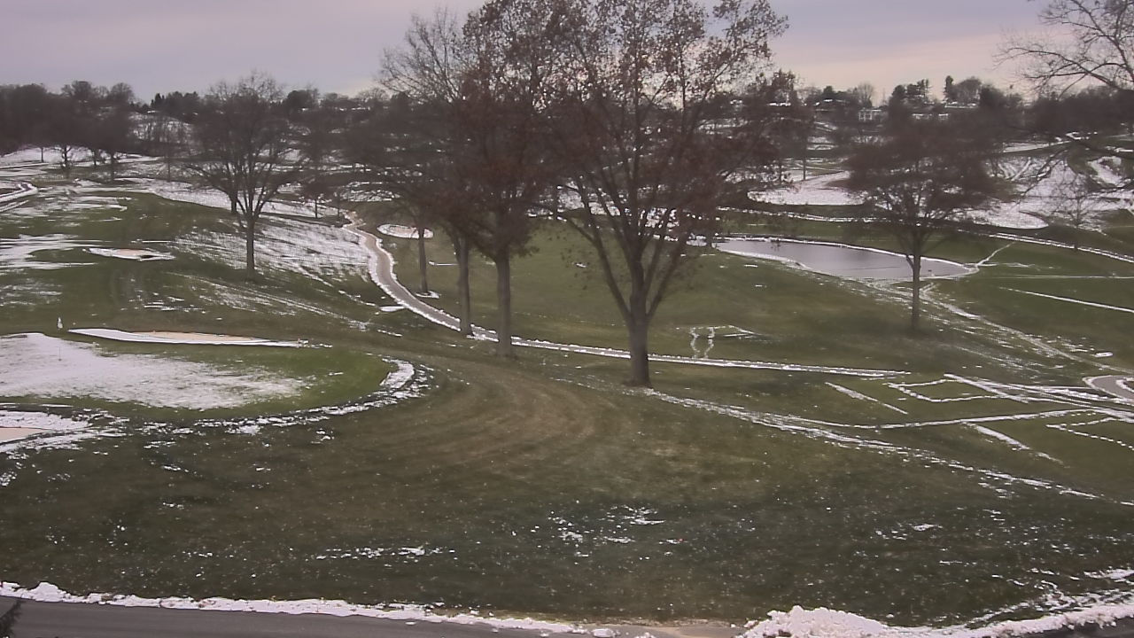 Thumbnail for current weather camera view from St Clair Country Club in Upper St. Clair, Pennsylvania