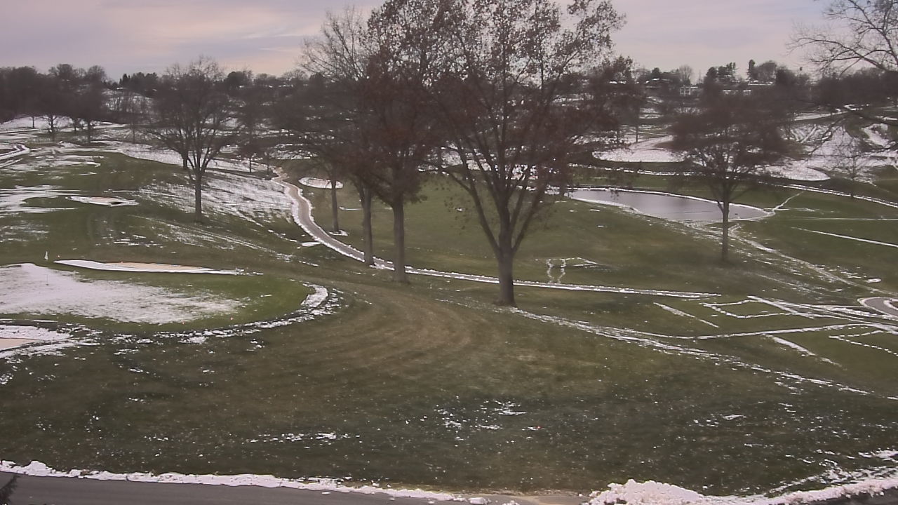 Thumbnail for current weather camera view from St Clair Country Club in Upper St. Clair, Pennsylvania