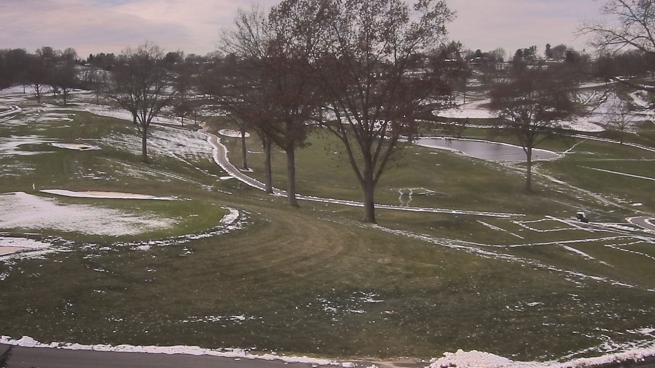 Thumbnail for current weather camera view from St Clair Country Club in Upper St. Clair, Pennsylvania