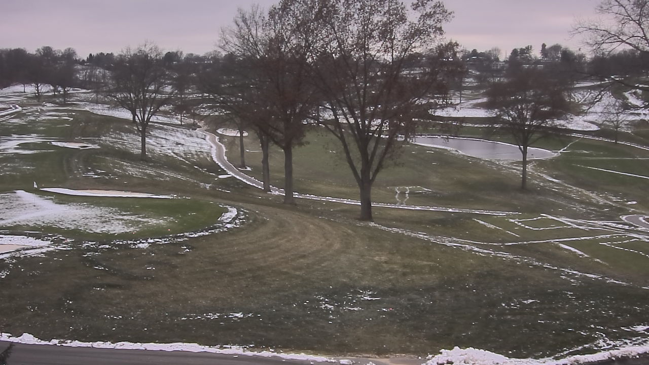 Thumbnail for current weather camera view from St Clair Country Club in Upper St. Clair, Pennsylvania