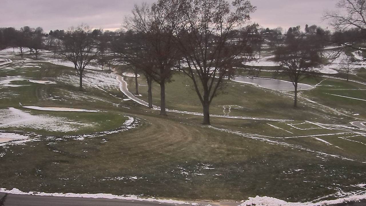 Thumbnail for current weather camera view from St Clair Country Club in Upper St. Clair, Pennsylvania