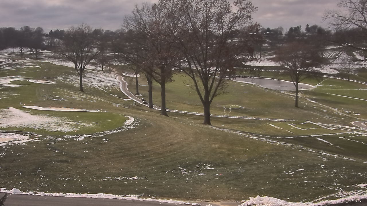 Thumbnail for current weather camera view from St Clair Country Club in Upper St. Clair, Pennsylvania