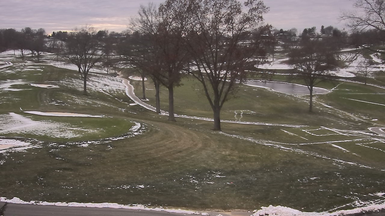 Thumbnail for current weather camera view from St Clair Country Club in Upper St. Clair, Pennsylvania