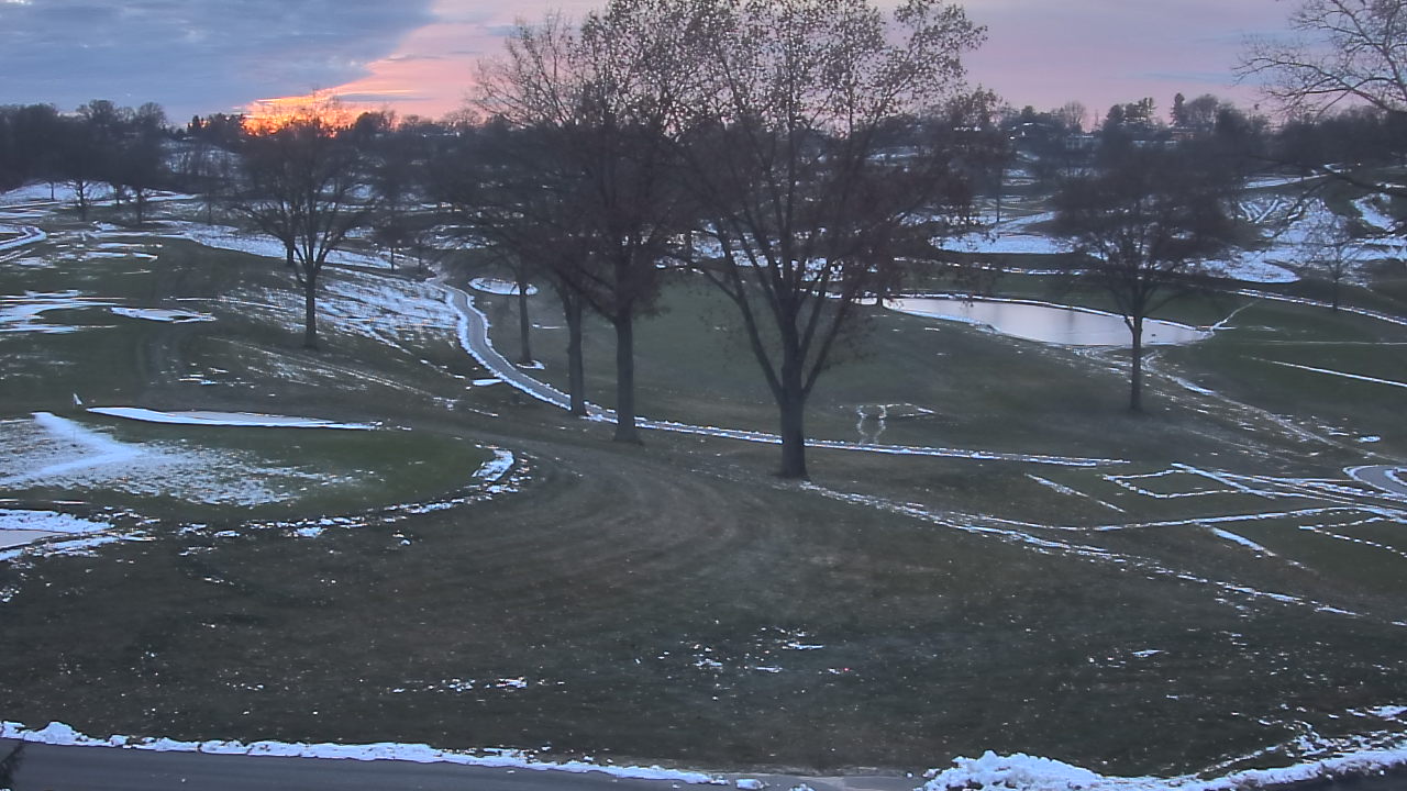 Thumbnail for current weather camera view from St Clair Country Club in Upper St. Clair, Pennsylvania