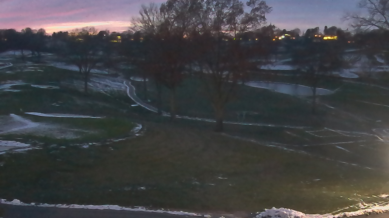 Thumbnail for current weather camera view from St Clair Country Club in Upper St. Clair, Pennsylvania
