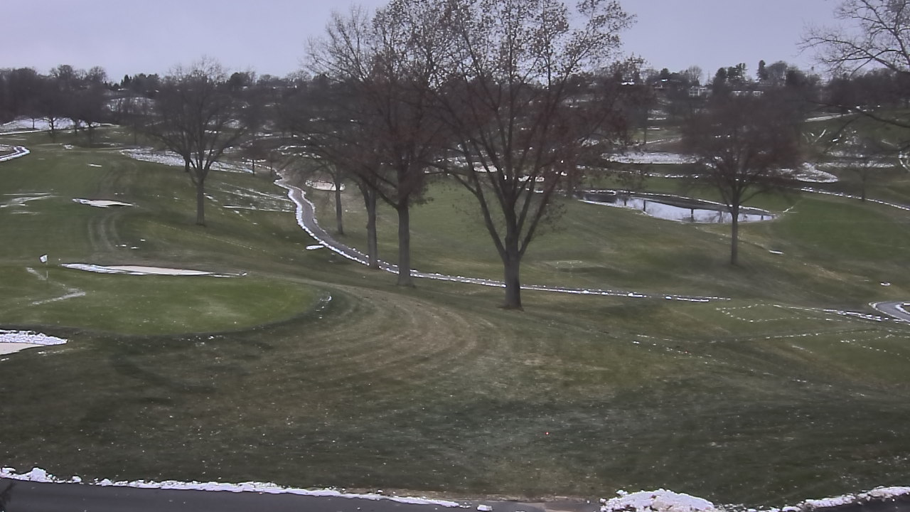 Thumbnail for current weather camera view from St Clair Country Club in Upper St. Clair, Pennsylvania