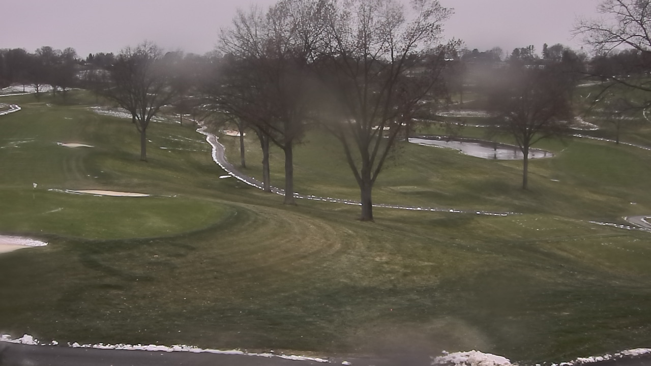 Thumbnail for current weather camera view from St Clair Country Club in Upper St. Clair, Pennsylvania