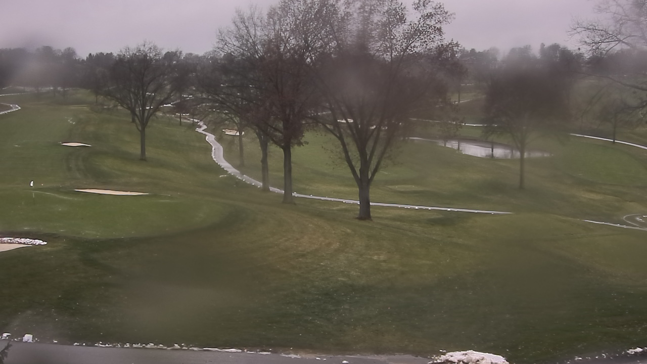 Thumbnail for current weather camera view from St Clair Country Club in Upper St. Clair, Pennsylvania