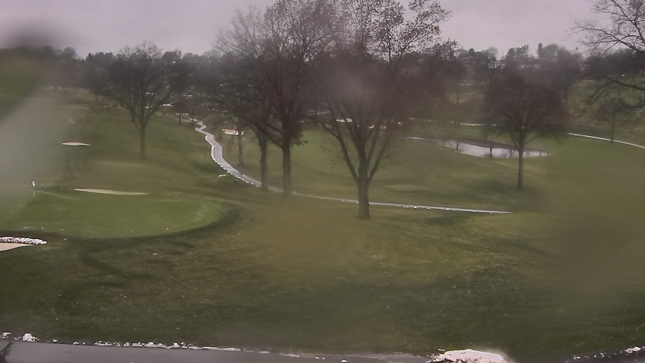 Thumbnail for current weather camera view from St Clair Country Club in Upper St. Clair, Pennsylvania