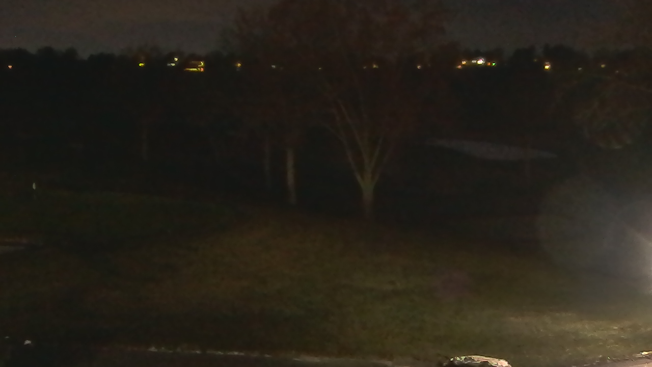 Thumbnail for current weather camera view from St Clair Country Club in Upper St. Clair, Pennsylvania