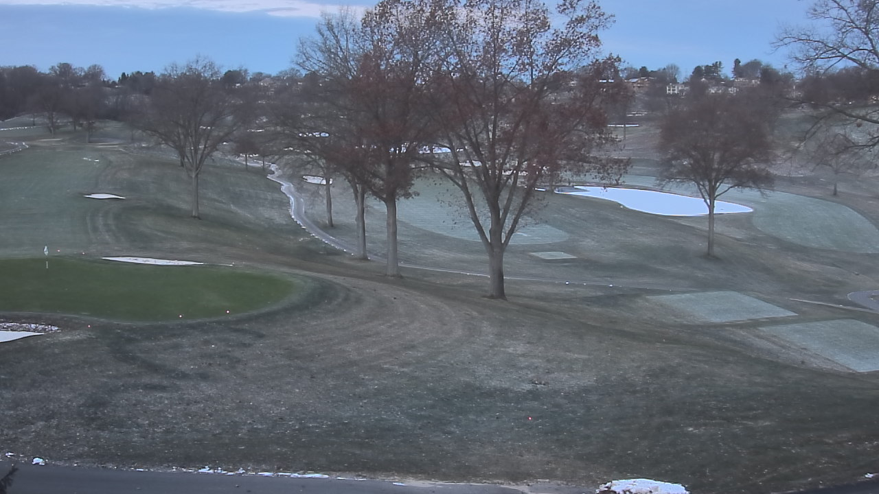 Thumbnail for current weather camera view from St Clair Country Club in Upper St. Clair, Pennsylvania